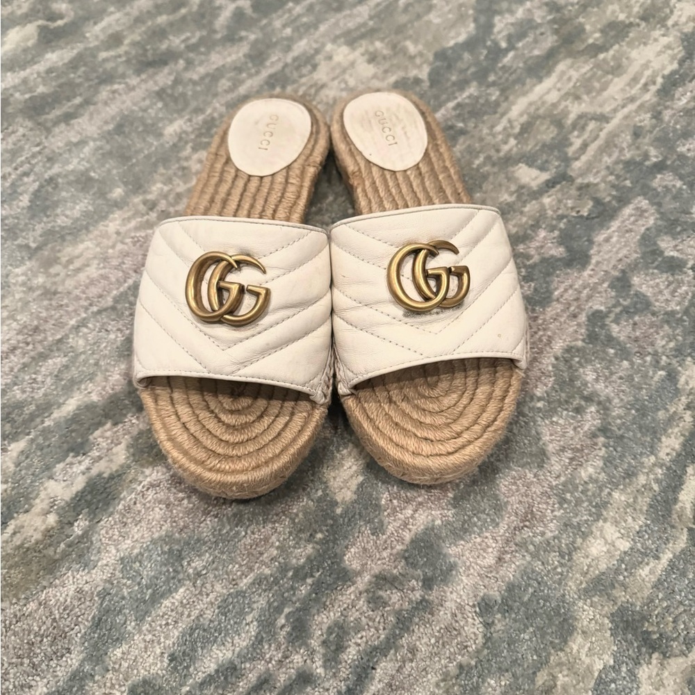 WHITE Gucci Marmont GG Leather Espadrille Slip On Sandals